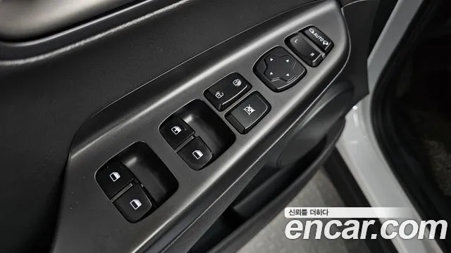 Hyundai Kona 2018 thumb 8