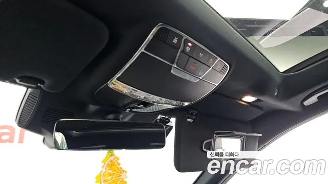 Mercedes-Benz S-Class 2019 thumb 4
