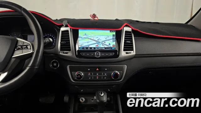 KGM Rexton 2019 thumb 7