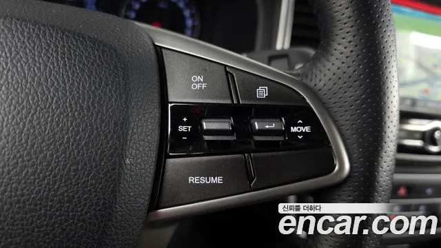 KGM Rexton 2019 thumb 2