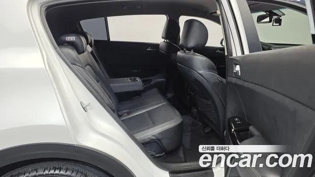 Kia Sportage 2018 thumb 7