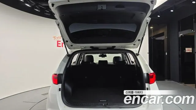 Kia Sportage 2018 thumb 10