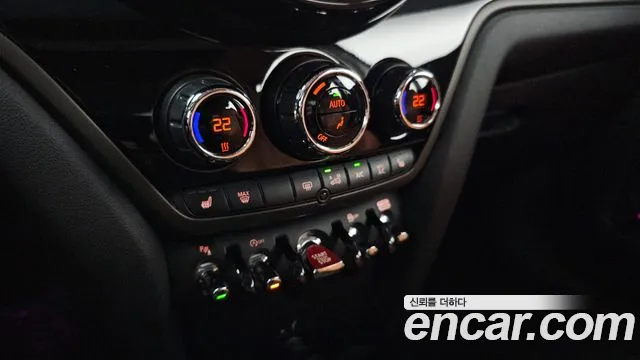 Mini Cooper Countryman 2024 thumb 7
