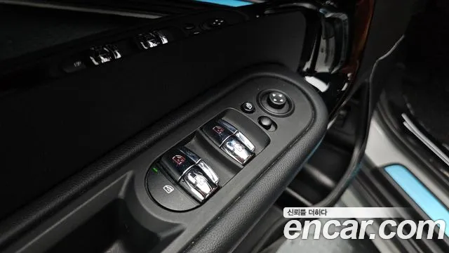 Mini Cooper Countryman 2024 thumb 5