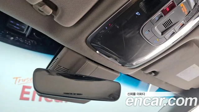 Genesis G80 2022 thumb 3