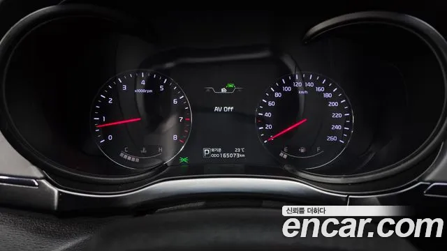 Kia K9 2012 thumb 6