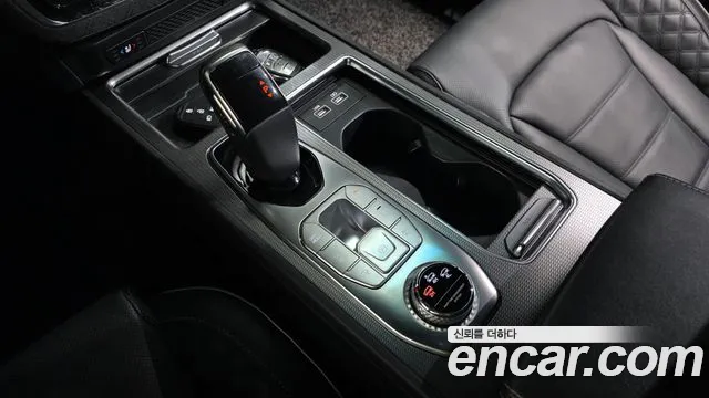 KGM Rexton 2021 thumb 12