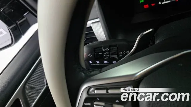 KGM Rexton 2021 thumb 8