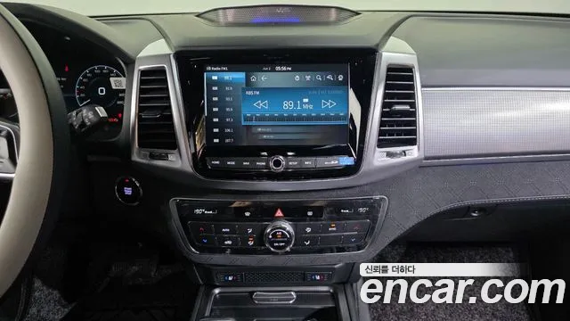 KGM Rexton 2021 thumb 11