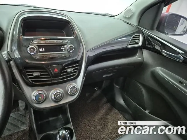 Chevrolet Spark 2018 thumb 5