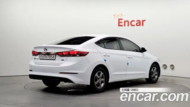 Hyundai Avante 2016 thumb 3