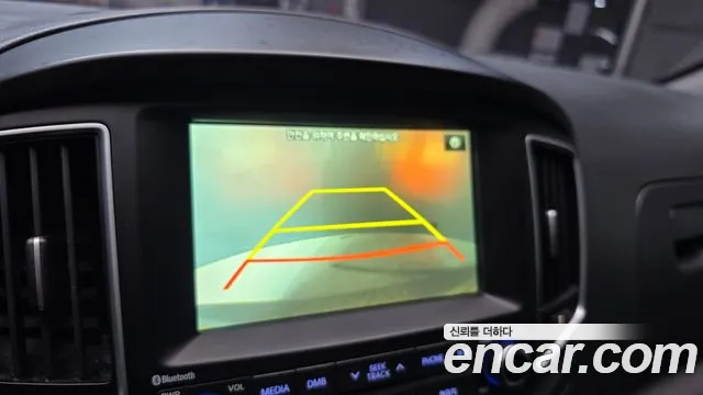 Hyundai Staria 2017 thumb 12