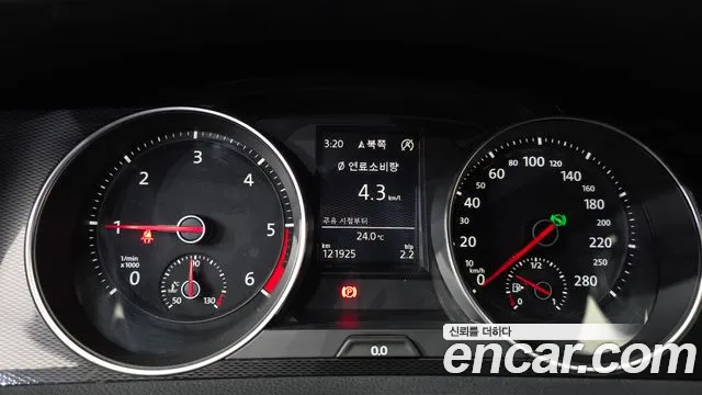 Volkswagen Golf Sportsvan 2014 thumb 2