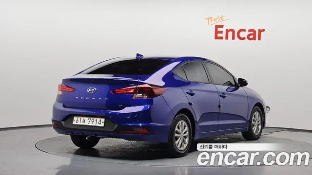Hyundai Elantra 2019 thumb 9