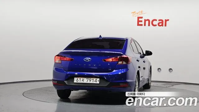 Hyundai Elantra 2019 thumb 7