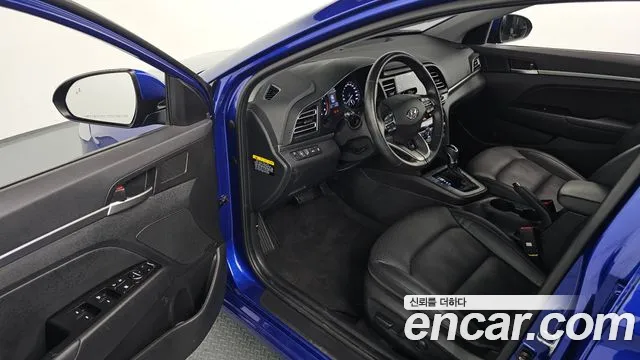 Hyundai Elantra 2019 thumb 11