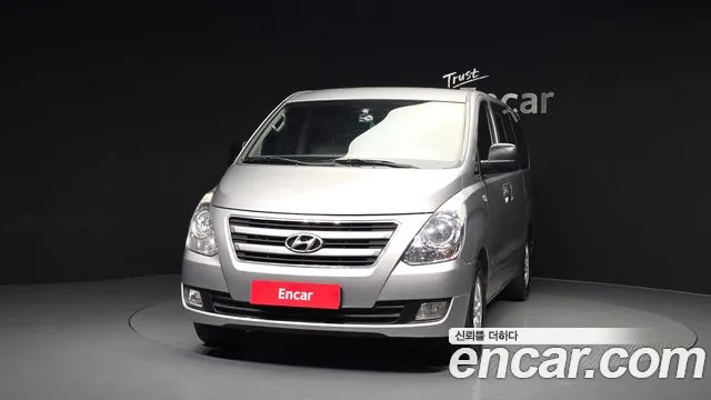 Hyundai Staria 2017 thumb 7