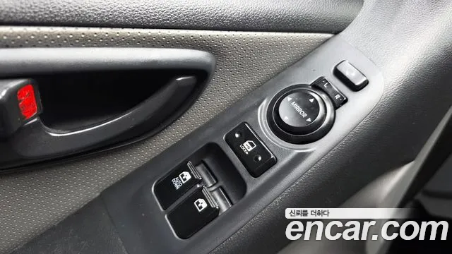 Hyundai Staria 2017 thumb 12