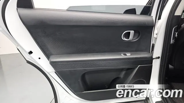 Hyundai Ioniq5 2021 thumb 3
