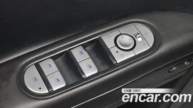 Hyundai Ioniq5 2021 thumb 4