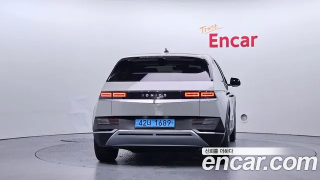 Hyundai Ioniq5 2021 thumb 9
