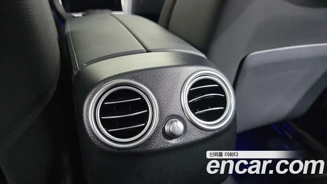 Mercedes-Benz GLC 2021 thumb 9
