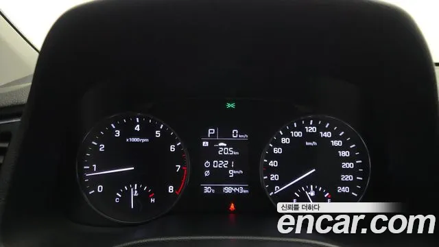 Hyundai AD 2017 thumb 3