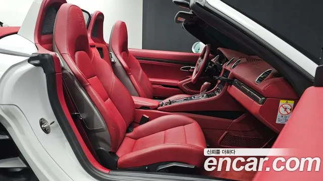 Porsche 718 Boxster 2019 thumb 3