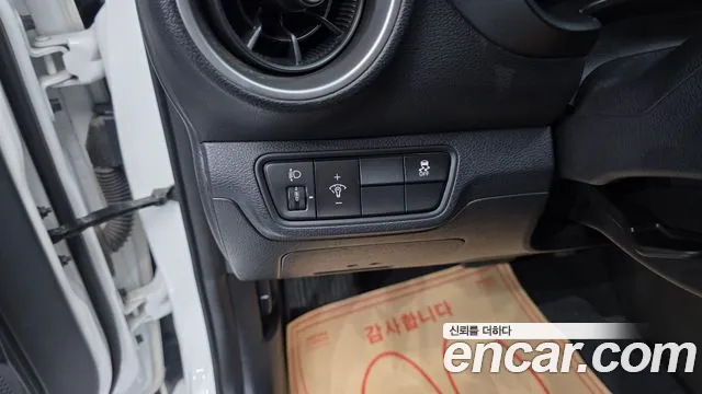 Kia K3 2018 thumb 8
