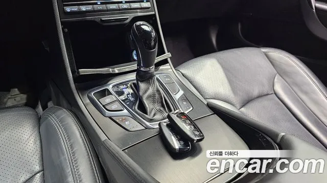Hyundai Grandeur 2015 thumb 4