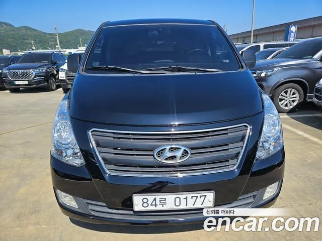 Hyundai Staria 2016 thumb 12