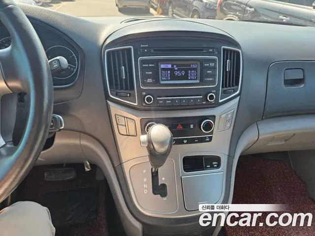 Hyundai Staria 2016 thumb 6