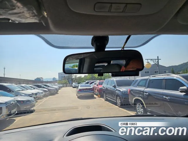 Hyundai Staria 2016 thumb 10
