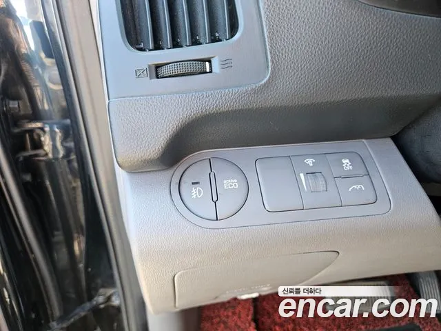 Hyundai Staria 2016 thumb 4