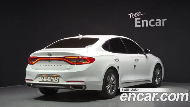 Hyundai Grandeur 2017 thumb 3