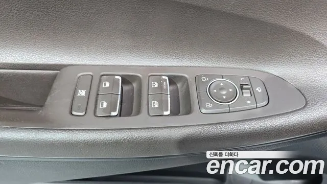Hyundai Grandeur 2017 thumb 7