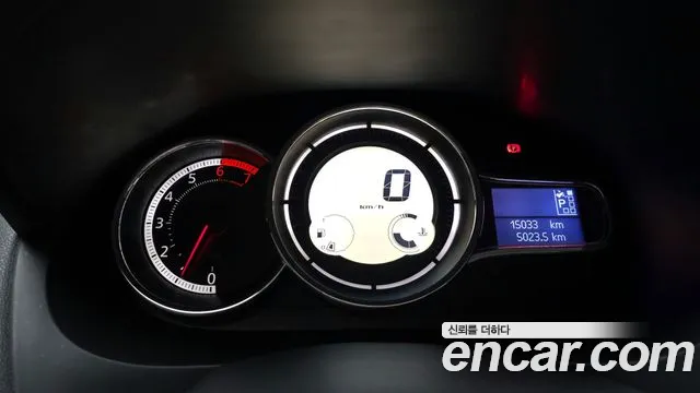 Renault SM3 2019 thumb 8