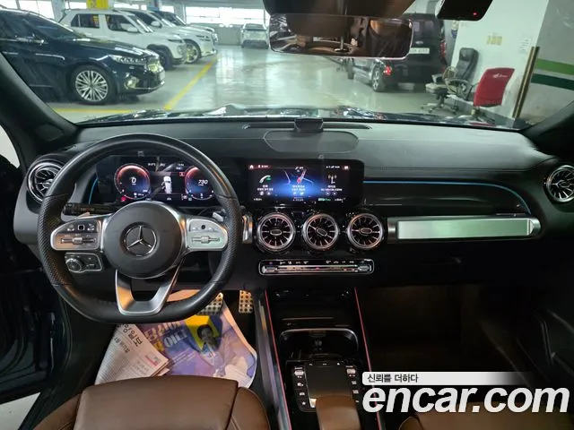 Mercedes-Benz GLB 2023 thumb 10
