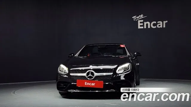 Mercedes-Benz SLC-Класс 2017 thumb 10