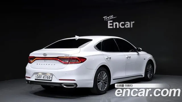Hyundai Grandeur 2017 thumb 5