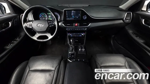 Hyundai Grandeur 2017 thumb 4