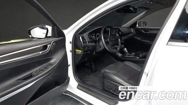 Hyundai Grandeur 2017 thumb 8