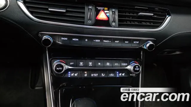 Hyundai Grandeur 2017 thumb 6