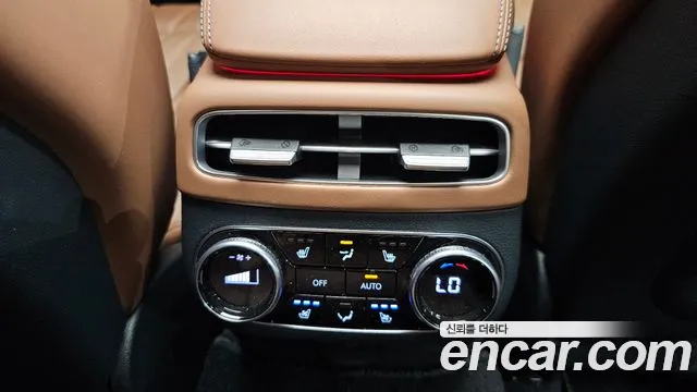 Genesis GV70 2021 thumb 5