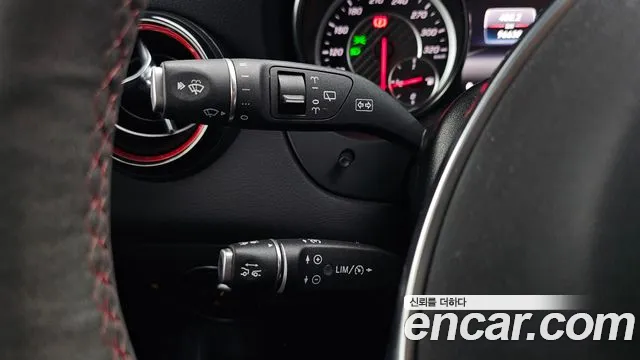 Mercedes-Benz A-Класс 2019 thumb 10