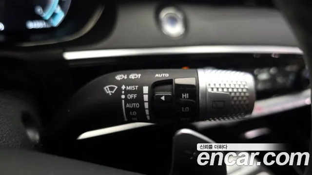Genesis GV70 2021 thumb 5