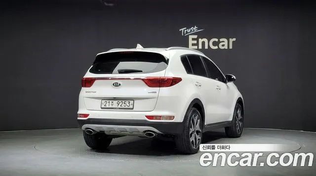 Kia Sportage 2017 thumb 4