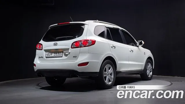 Hyundai Санта Фе 2010 thumb 5