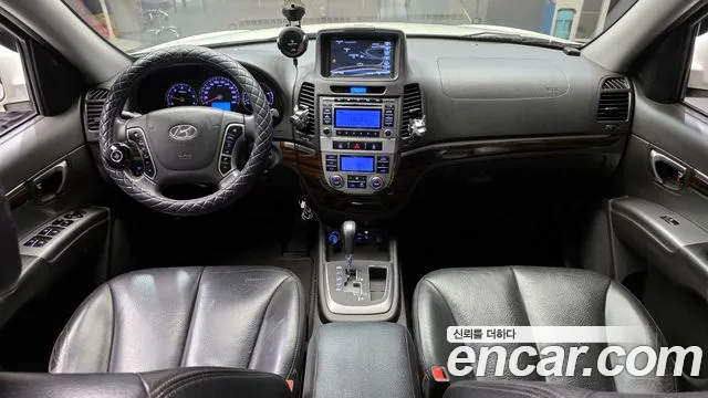 Hyundai Санта Фе 2010 thumb 3