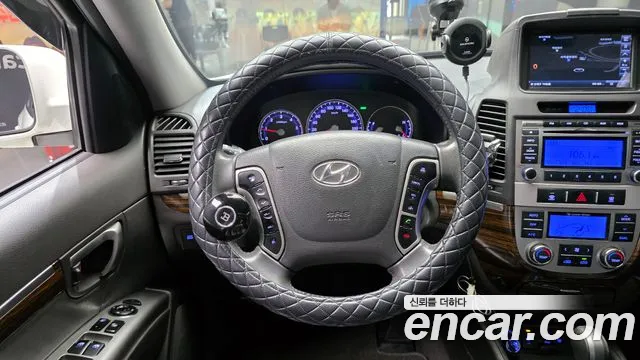 Hyundai Санта Фе 2010 thumb 9